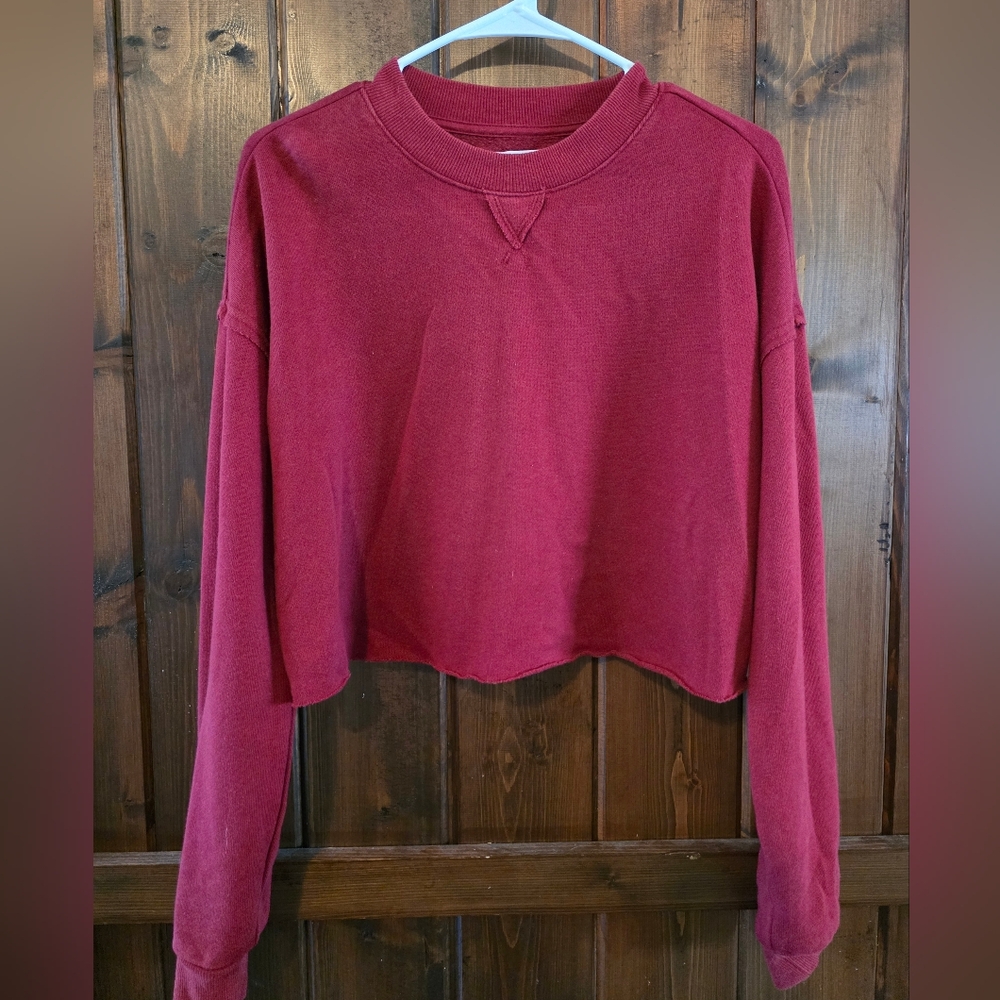 Colsie Burgundy Cropped Sweatshirt